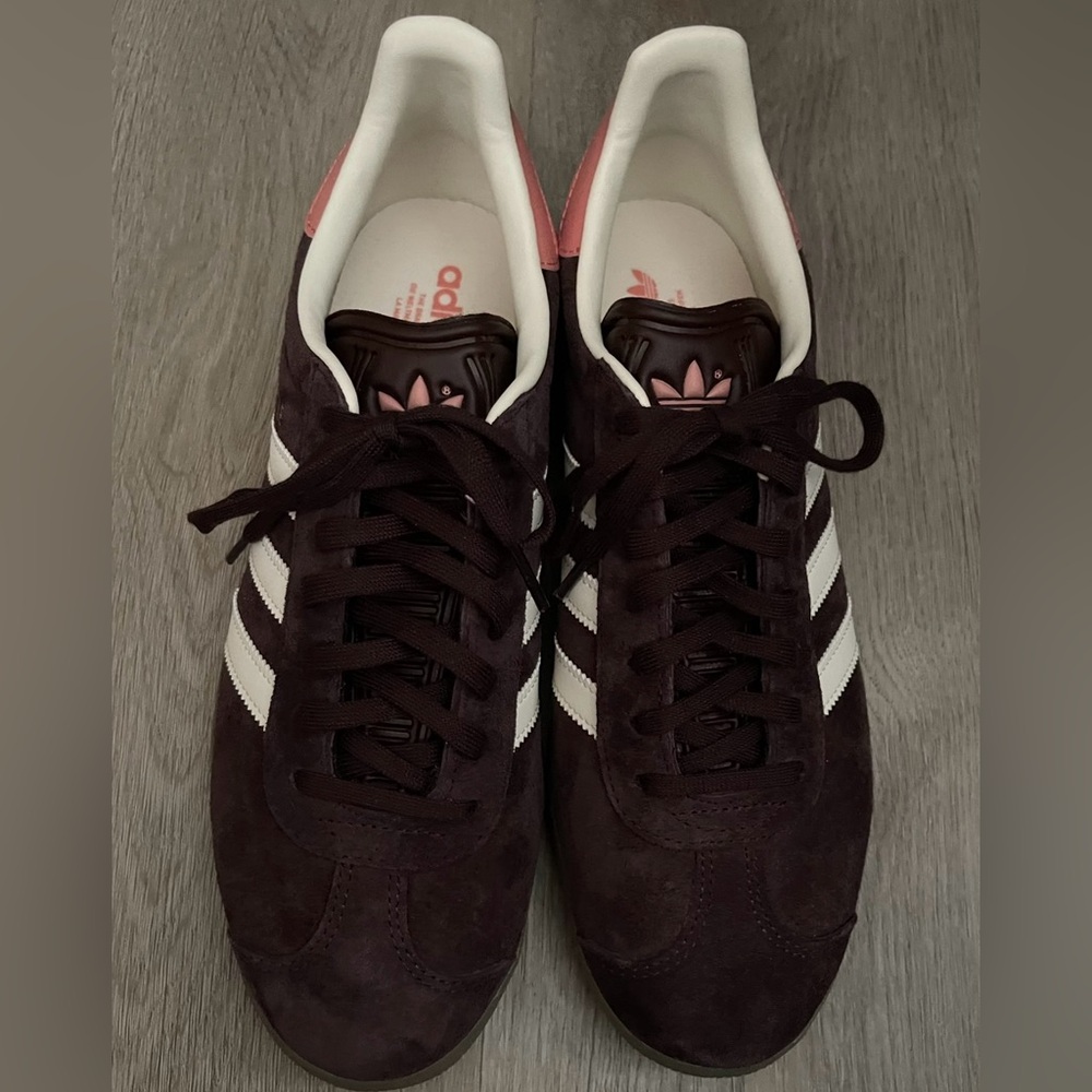 Adidas Gazelle in Shadow Brown - Women’s 10.5 / Men’s 9.5 - Picture 3 of 7